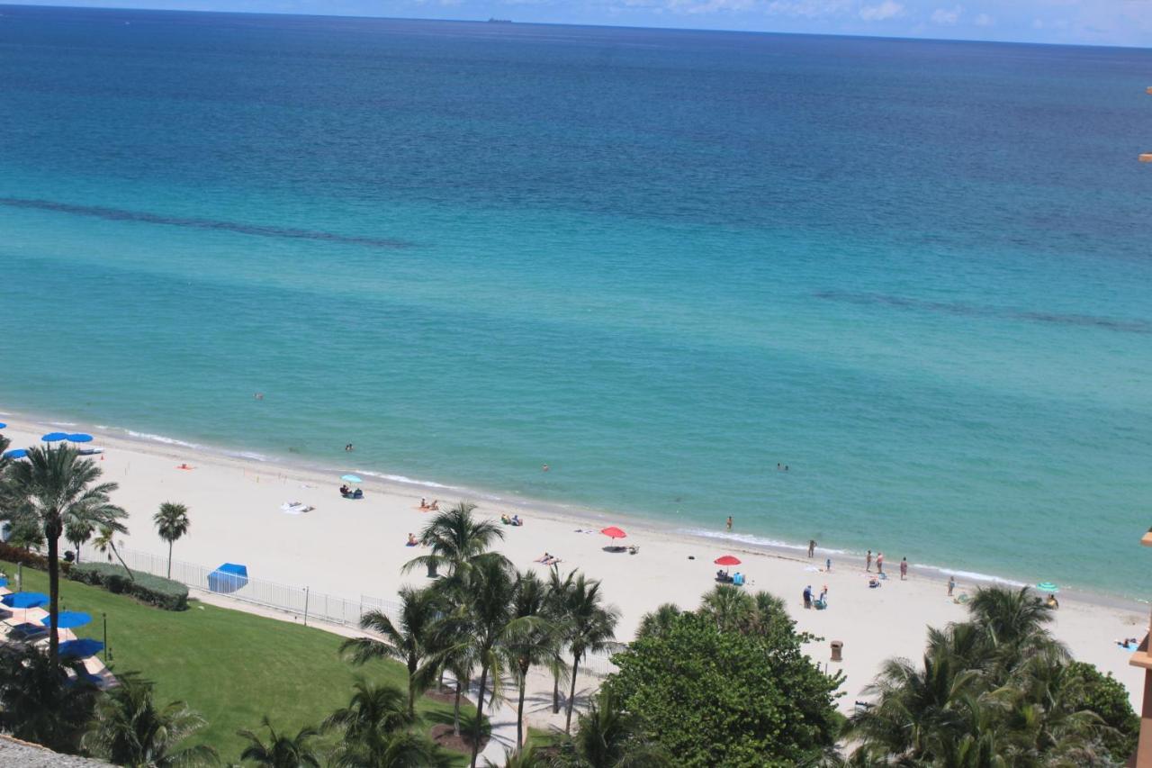Ramada Plaza By Wyndham Marco Polo Beach Resort Golden Beach Kültér fotó