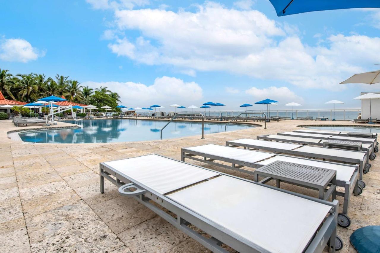 Ramada Plaza By Wyndham Marco Polo Beach Resort Golden Beach Kültér fotó