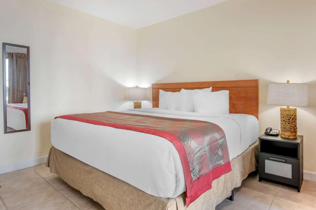 Ramada Plaza By Wyndham Marco Polo Beach Resort Golden Beach Kültér fotó