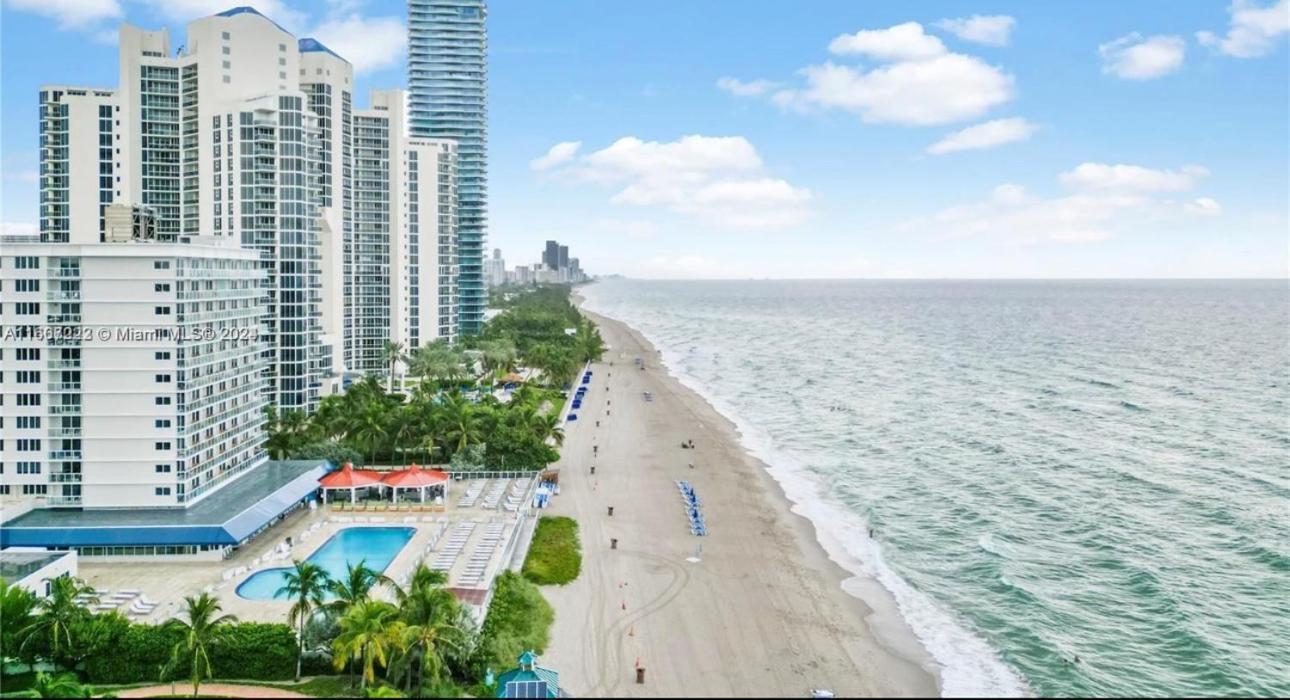 Ramada Plaza By Wyndham Marco Polo Beach Resort Golden Beach Kültér fotó
